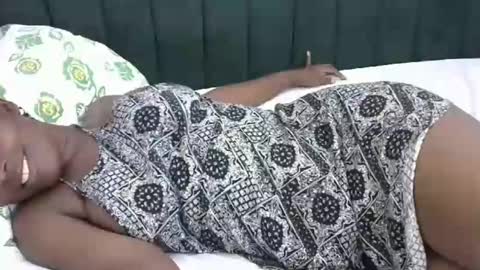 aishah petite online show from 01-23-25, 07:07