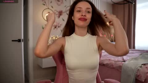 Snapshot of mia_bellamy chatting on 03-08-26, 04:27 Just call me Kitty online show from 03-08-26, 04:27