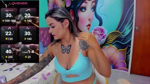 Mia online show from 03-09-25, 02:21