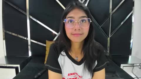 mia_clark18 online show from 10-29-25, 03:03