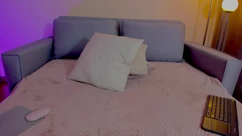 Sarah Luna online show from 02-28-26, 02:51