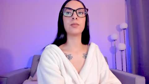Sarah Luna online show from 03-26-26, 11:49