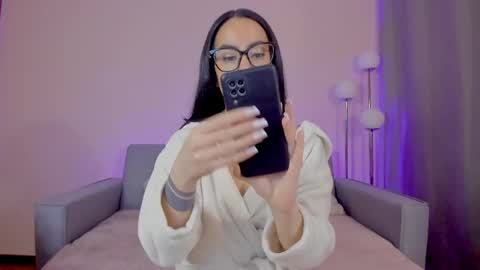 Sarah Luna online show from 04-11-26, 11:14