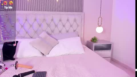 MIA help me get to 25 hands up online show from 02-25-26, 03:16