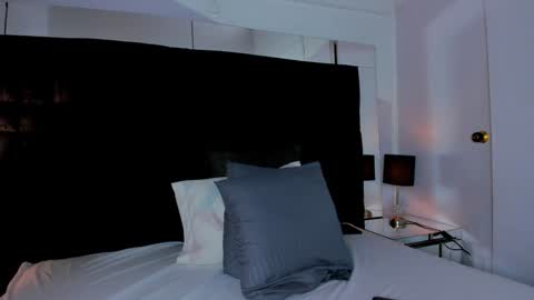 MIA online show from 02-06-25, 09:17