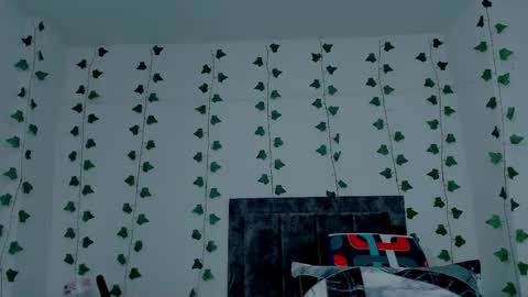 MIA online show from 09-26-25, 10:47