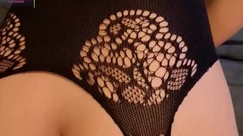 M I A  online show from 12-13-25, 08:14