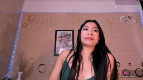 Snapshot of mia_gothzx chatting on 07-19-26, 01:15 Mia online show from 07-19-26, 01:15