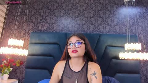 Mia Grey online show from 04-05-26, 04:53