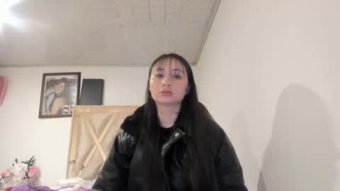 mia kaneee online show from 10-01-25, 01:33