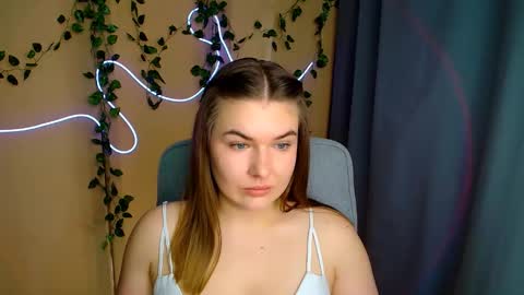 mia_lemm online show from 03-25-26, 07:58
