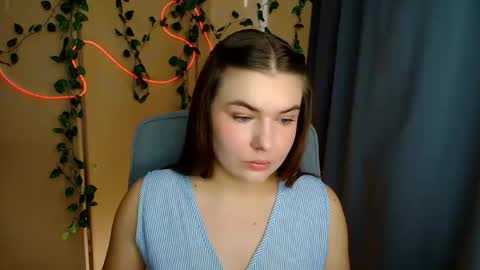 mia_lemm online show from 04-02-26, 06:44