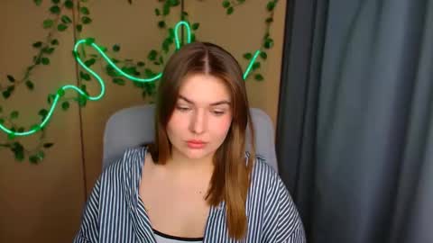 mia_lemm online show from 04-08-26, 06:13