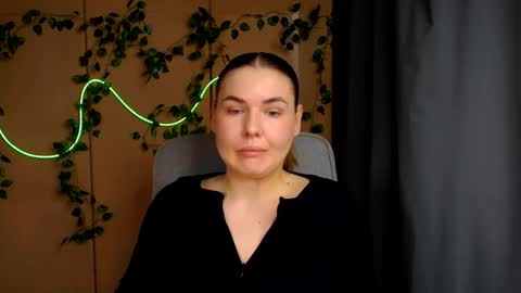 mia_lemm online show from 04-23-26, 07:20