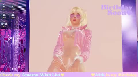 Snapshot of mia_lilah chatting on 09-14-25, 08:30 Mia online show from 09-14-25, 08:30