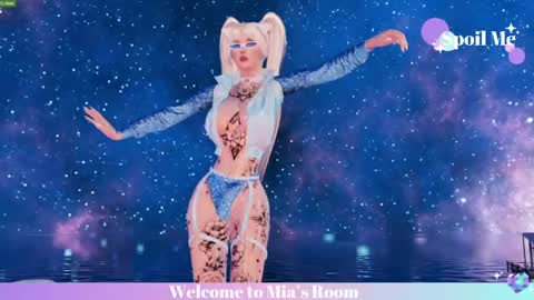 Mia online show from 04-21-26, 04:23