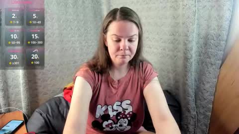 Snapshot of mia_lores chatting on 10-14-25, 07:31 mia_lores online show from 10-14-25, 07:31