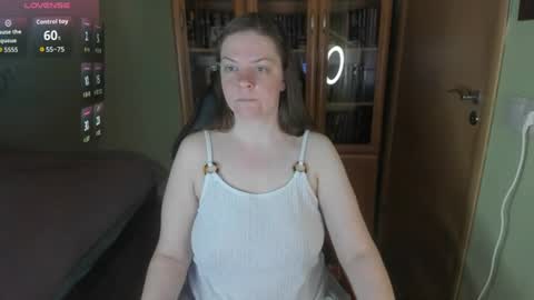 mia_lores online show from 06-14-26, 09:11