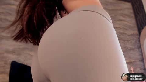 mia_luxor online show from 04-12-26, 11:37