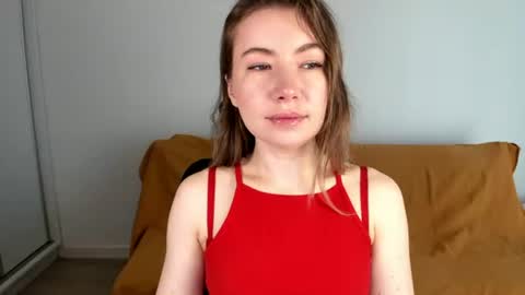 Snapshot of mia_luxx92 chatting on 06-12-26, 06:45 Mia online show from 06-12-26, 06:45