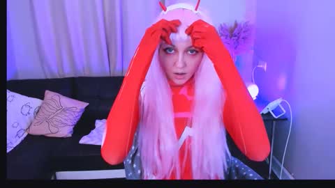 Snapshot of mia_meowxkiss chatting on 09-24-25, 04:21 mia_meowxkiss online show from 09-24-25, 04:21