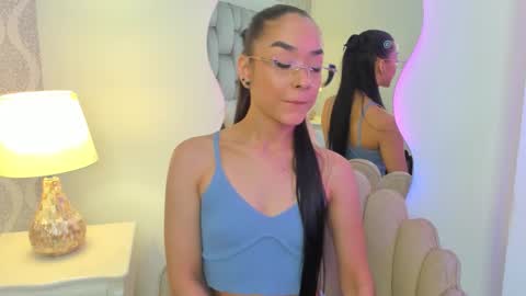 mia monroe7 online show from 10-19-25, 06:30