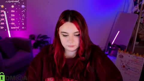 Snapshot of mia_r0ss chatting on 05-14-26, 01:23 Mia online show from 05-14-26, 01:23