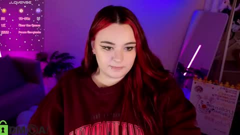 Snapshot of mia_r0ss chatting on 05-15-26, 01:56 Mia online show from 05-15-26, 01:56