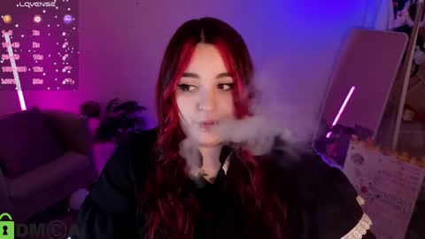 Snapshot of mia_r0ss chatting on 05-18-26, 04:07 Mia online show from 05-18-26, 04:07