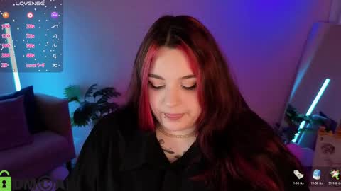 Snapshot of mia_r0ss chatting on 05-26-26, 01:12 Mia online show from 05-26-26, 01:12