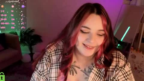 Snapshot of mia_r0ss chatting on 06-03-26, 01:08 Mia online show from 06-03-26, 01:08