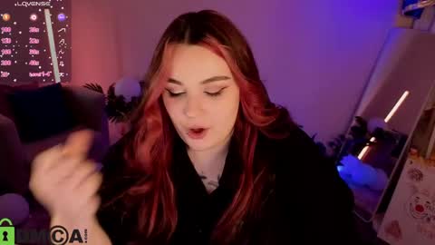 Snapshot of mia_r0ss chatting on 06-05-26, 01:12 Mia online show from 06-05-26, 01:12
