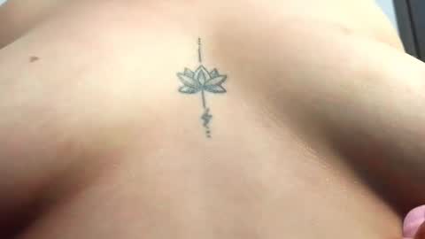 Snapshot of mia_roux1 chatting on 10-22-25, 07:57 Mia online show from 10-22-25, 07:57