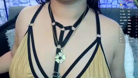 Snapshot of mia_roux1 chatting on 11-17-25, 05:08 Mia online show from 11-17-25, 05:08