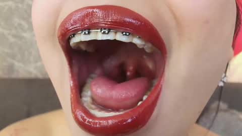 Snapshot of mia_roux13 chatting on 02-20-25, 10:26 Mia Roux online show from 02-20-25, 10:26