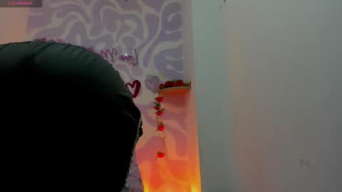 Mia . online show from 02-27-26, 12:05