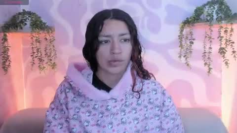 Mia . online show from 07-28-26, 12:34