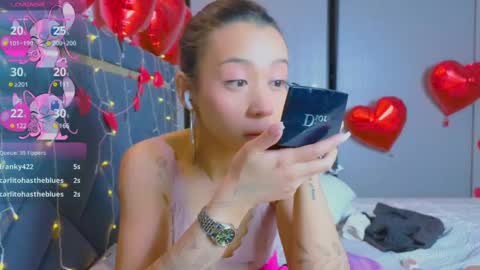 Mia online show from 02-24-25, 12:37