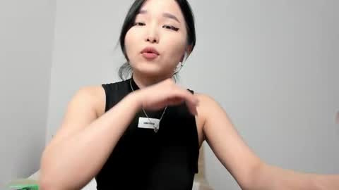  Your Soyun  online show from 07-20-26, 05:48