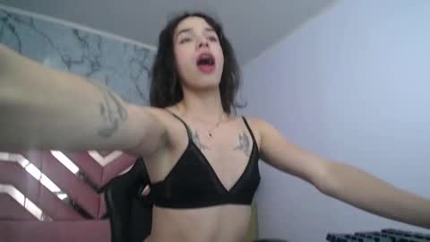 mia_swift_ch online show from 11-11-25, 02:11