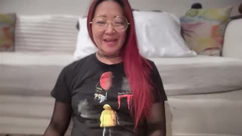 Mia online show from 11-13-25, 07:57