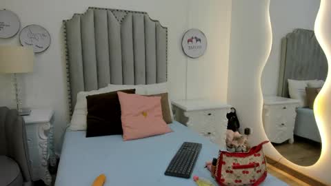 mia_tentacion__ online show from 05-16-26, 08:07
