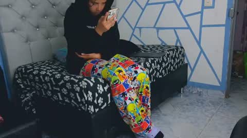 mia_thompson_0 online show from 07-11-26, 12:41