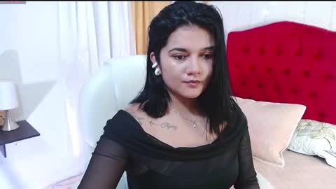 Mia  online show from 09-09-25, 01:38