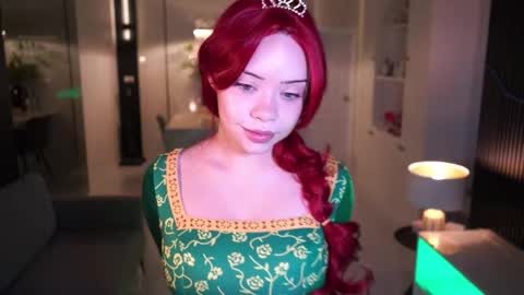 VixenMia online show from 10-12-25, 02:32