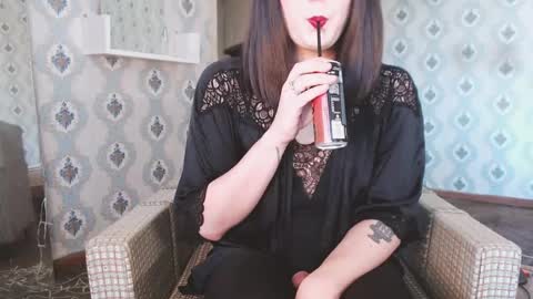 Snapshot of mia_wallase chatting on 05-15-26, 04:19 mia_wallase online show from 05-15-26, 04:19
