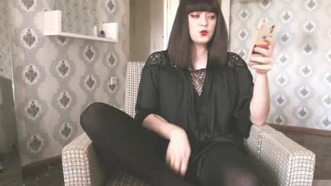 Snapshot of mia_wallase chatting on 05-24-26, 04:06 mia_wallase online show from 05-24-26, 04:06