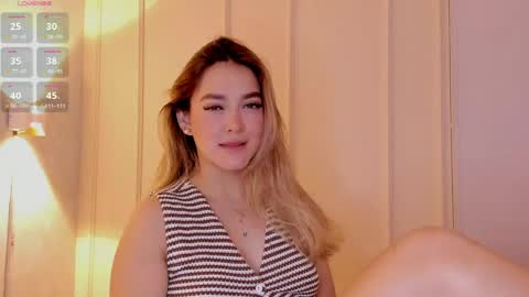 Mia White  online show from 04-27-26, 01:42