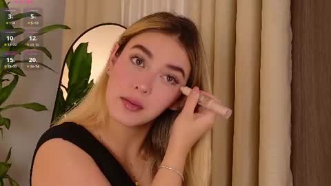 Mia White  online show from 07-16-26, 01:28