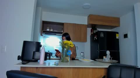    online show from 03-05-26, 01:56